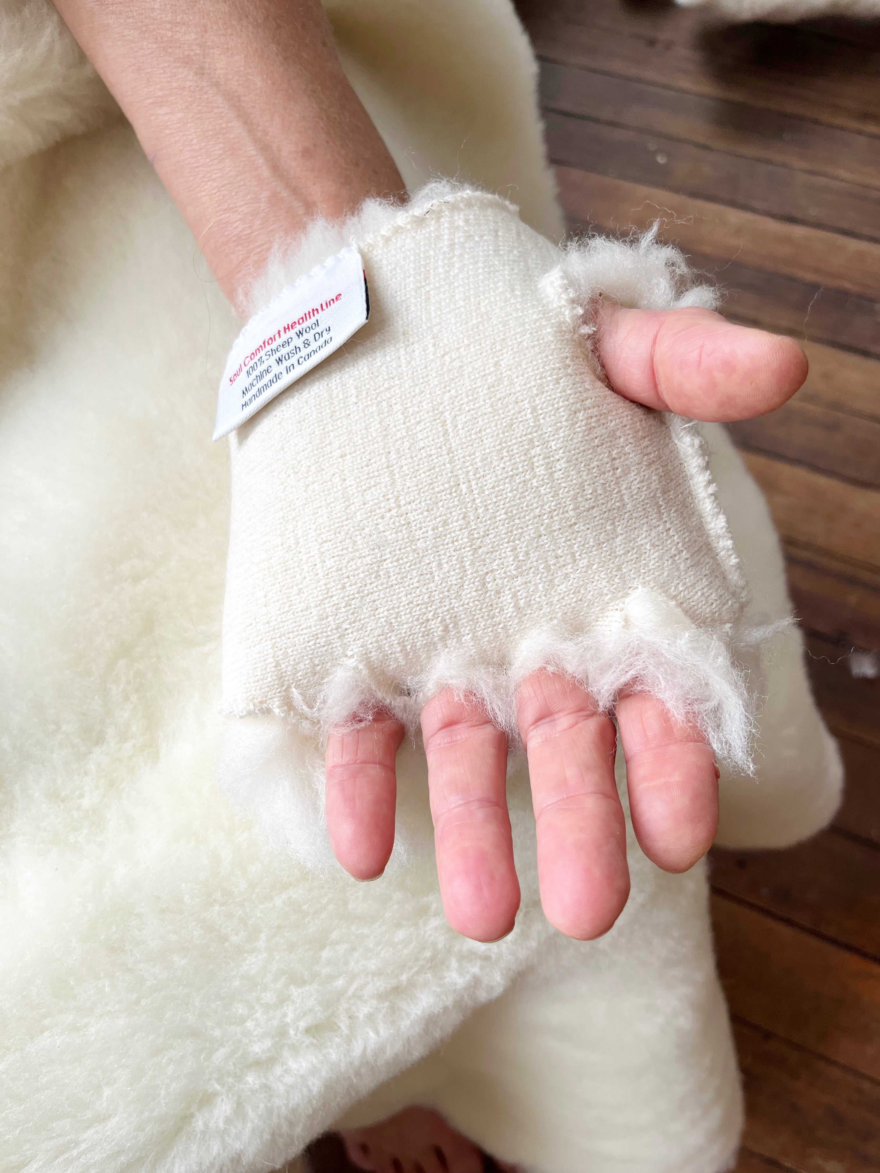 Sheep Wool Hand Protector