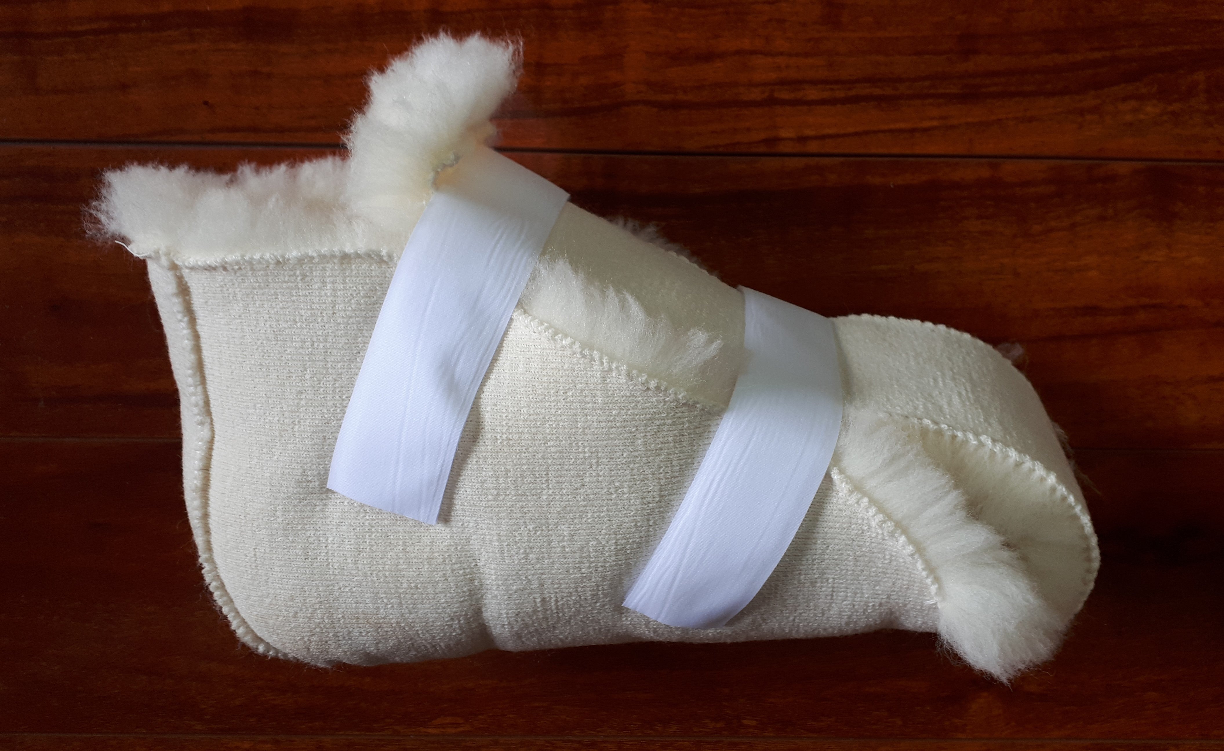 Sheep Wool Closed Foot Protector